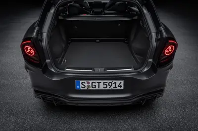 Mercedes GT 55 SUV - Gallery Image