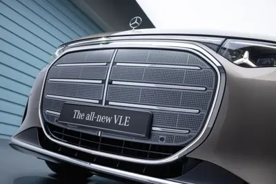 Mercedes VLE 300 - Gallery Image