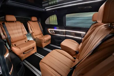 Mercedes VLE 300 - Gallery Image