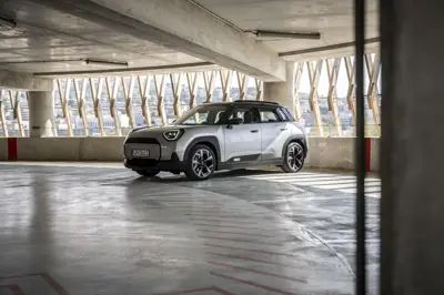 Mini Aceman E - Gallery Image