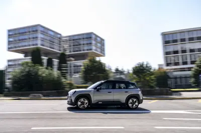 Mini Aceman E - Gallery Image