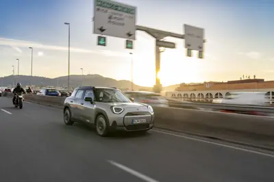 Mini Aceman E - Gallery Image