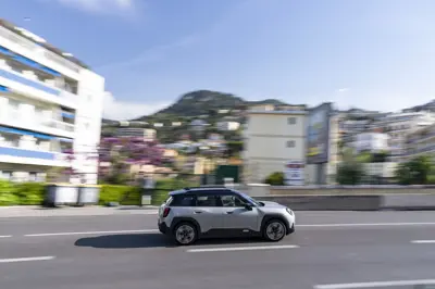 Mini Aceman E - Gallery Image