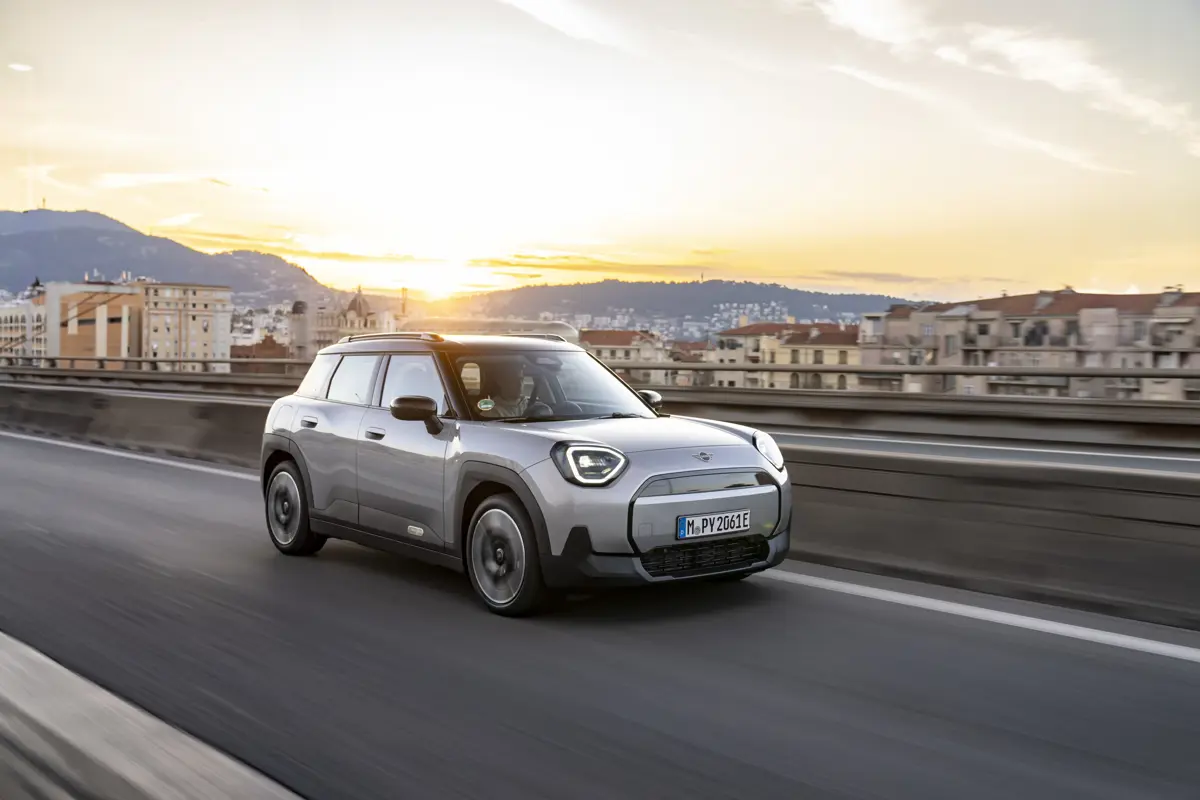 Mini Aceman E