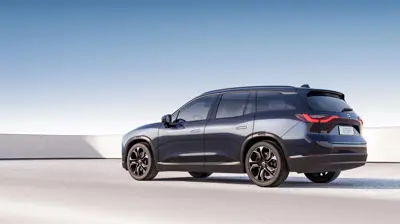 Nio ES8