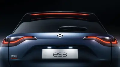 Nio ES8