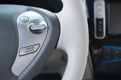 Nissan Leaf 24 kWh - Gallery Image