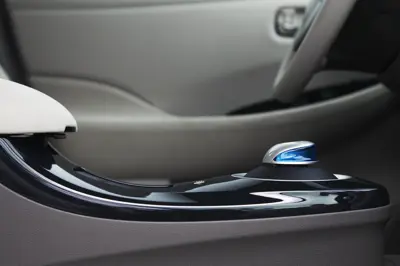 Nissan Leaf 24 kWh - Gallery Image