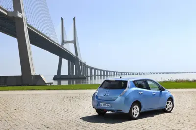 Nissan Leaf 24 kWh - Gallery Image