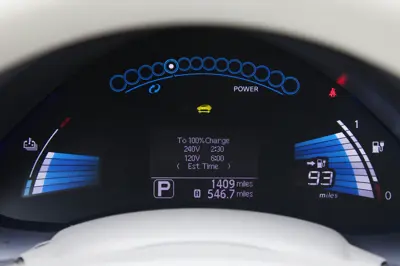 Nissan Leaf 24 kWh - Gallery Image