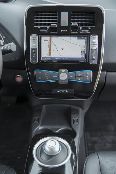 Nissan Leaf 30 kWh - Gallery Image