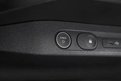 Nissan Pixo 27.5 kWh - Gallery Image