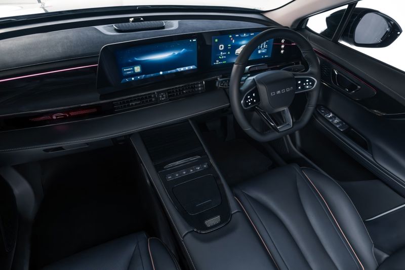 OMODA E5