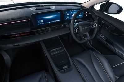OMODA E5