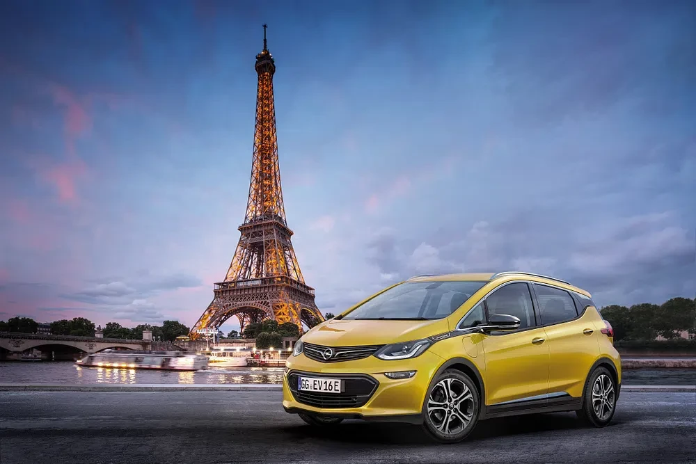 Opel Ampera-e overview