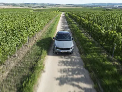 Opel Corsa Electric 50 kWh - Gallery Image