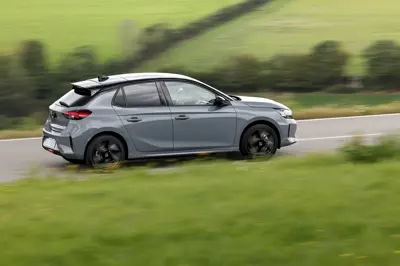 Opel Corsa Electric 50 kWh - Gallery Image
