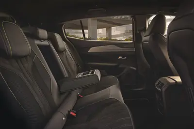 Peugeot e-408 58 kWh - Gallery Image