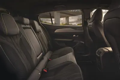 Peugeot e-408 58 kWh - Gallery Image