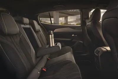 Peugeot e-408 58 kWh - Gallery Image