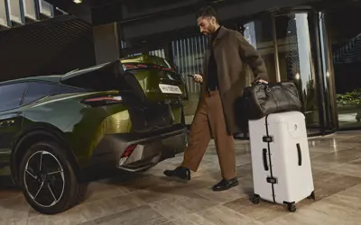 Peugeot e-408 58 kWh - Gallery Image