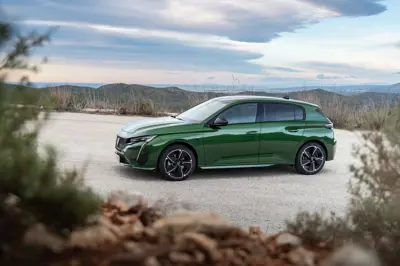 Peugot E-308