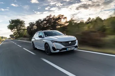 Peugot E-308 SW