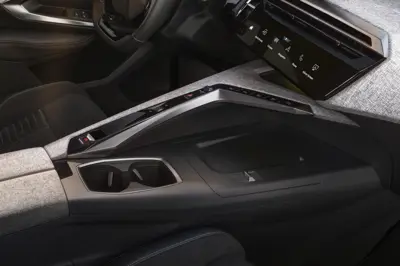 Peugot E-5008 Long Range