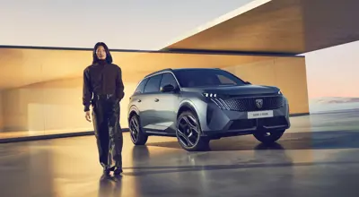 Peugot E-5008 Long Range