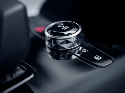 Polestar 2 Long Range Single Motor (GEN1) - Gallery Image