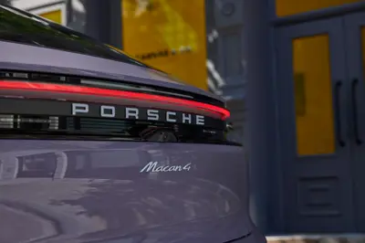 Porsche Macan 4
