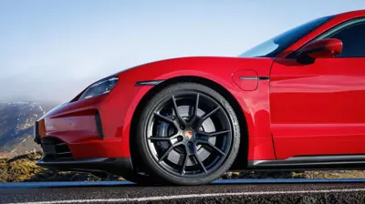 Porsche Taycan GTS