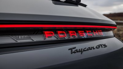 Porsche Taycan GTS Sport Turismo