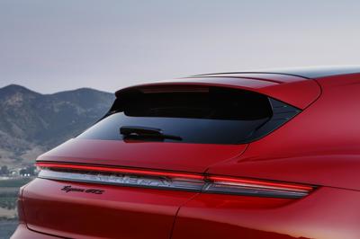 Porsche Taycan GTS Sport Turismo (GEN1)