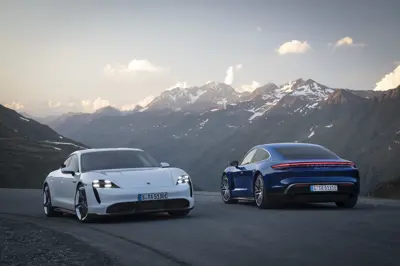Porsche Taycan Turbo (GEN1)