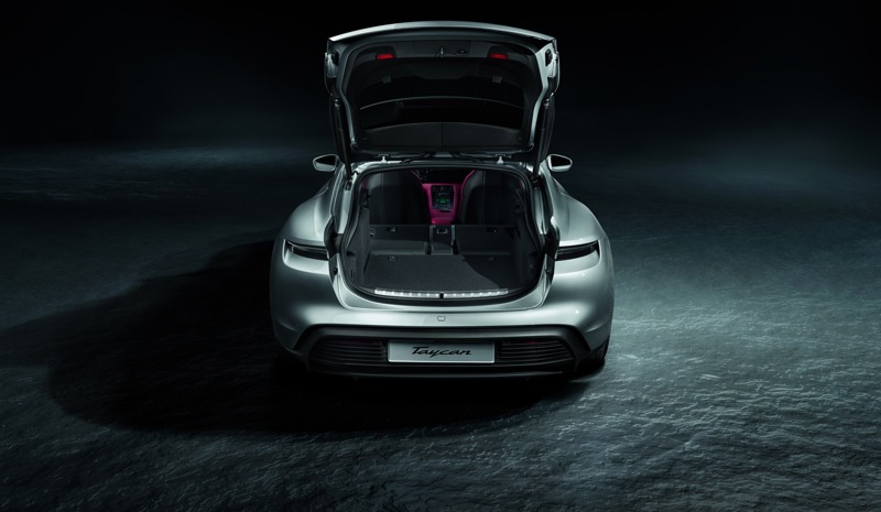 Porsche Taycan Turbo S Sport Turismo