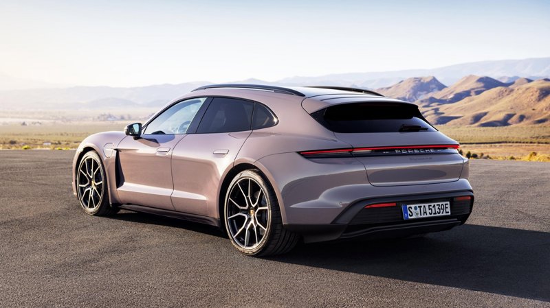 Porsche Taycan Turbo Sport Turismo