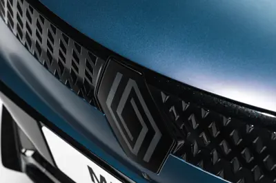 Renault Megane E-Tech 67 kWh - Gallery Image