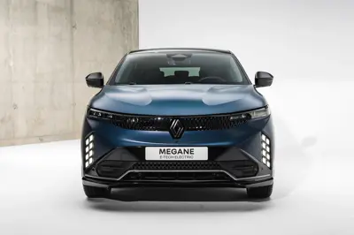 Renault Megane E-Tech 67 kWh - Gallery Image