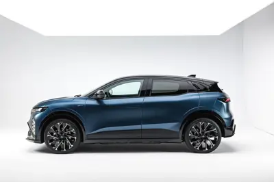 Renault Megane E-Tech 67 kWh - Gallery Image