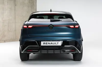 Renault Megane E-Tech 67 kWh - Gallery Image