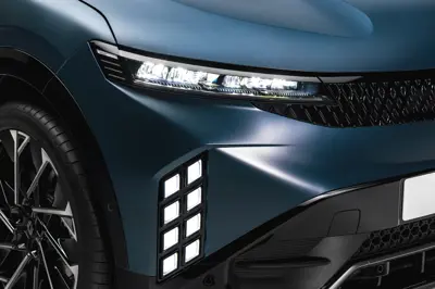 Renault Megane E-Tech 67 kWh - Gallery Image