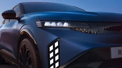 Renault Megane E-Tech 67 kWh - Gallery Image