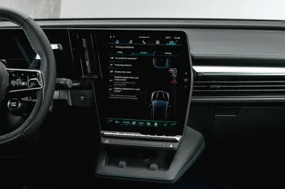 Renault Megane E-Tech 67 kWh - Gallery Image