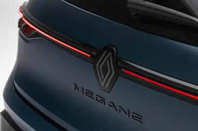Renault Megane E-Tech 67 kWh - Gallery Image