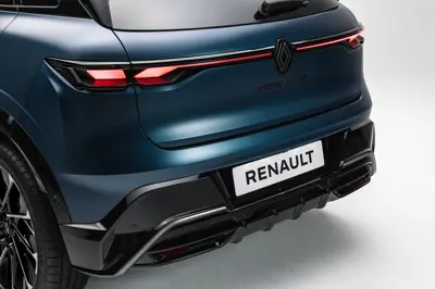 Renault Megane E-Tech 67 kWh - Gallery Image