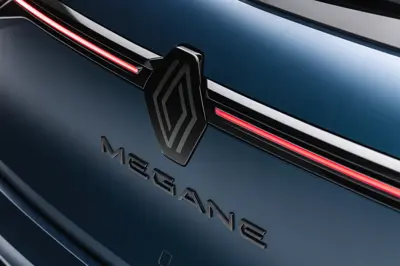 Renault Megane E-Tech 67 kWh - Gallery Image