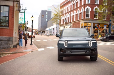 Rivian R1S Dual-Motor AWD SP