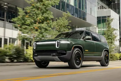 Rivian R1S Quad-Motor AWD MP