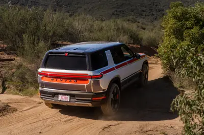 Rivian R2 Dual-Motor AWD - Gallery Image